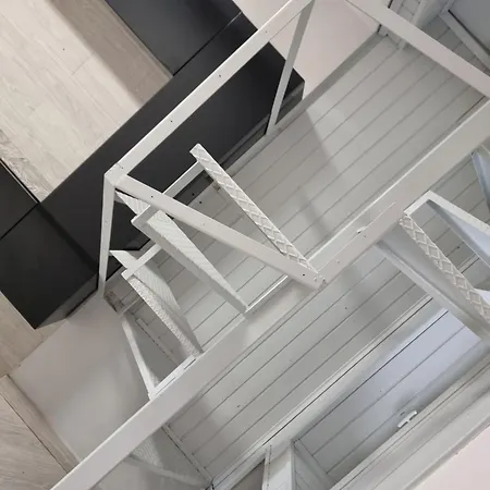 Διαμέρισμα A&r *